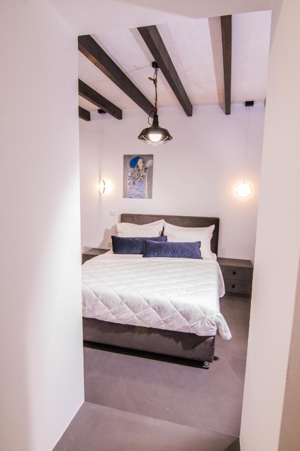 Ialemos Group Apartamento Simi Exterior foto